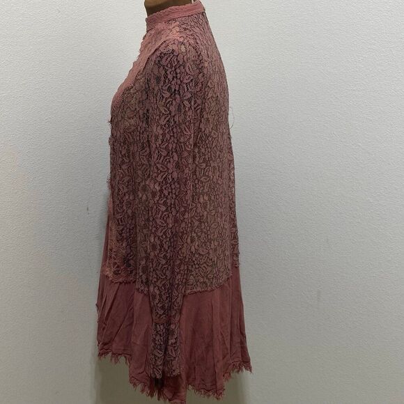 Free People Dusty Mauve Pink Lace Swing
Tell Tale Mini Dress/Tunic Size Medium - Picture 7 of 12